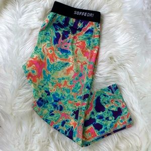 Soffe Dri 💗💚 crop sport leggings multi color pattern. XS/S excellent condition